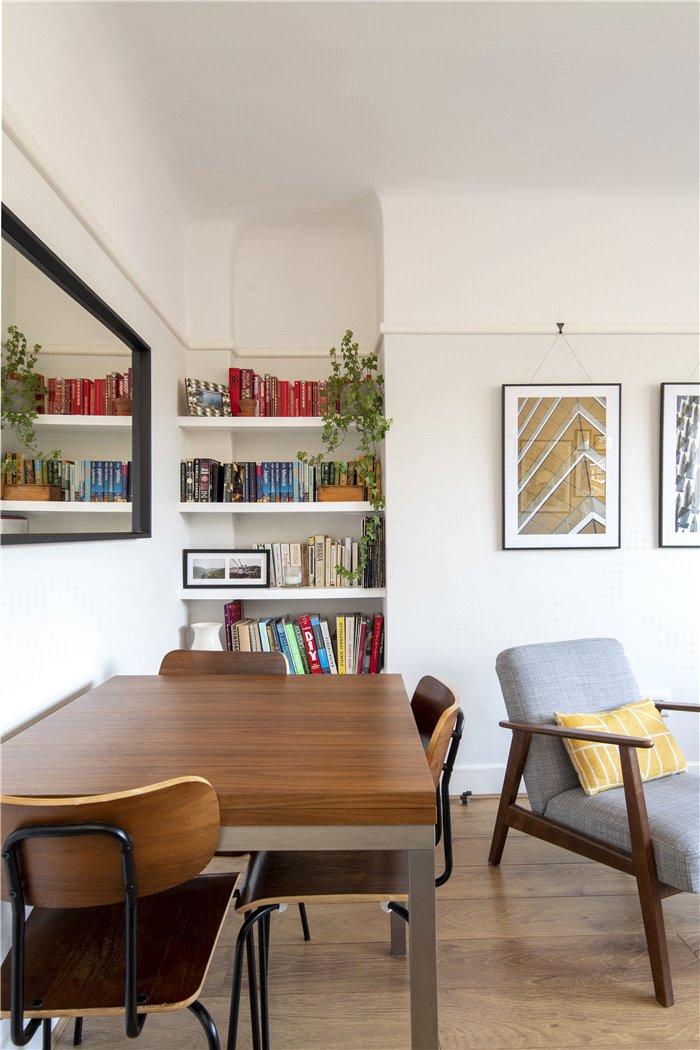 Dining Detail
